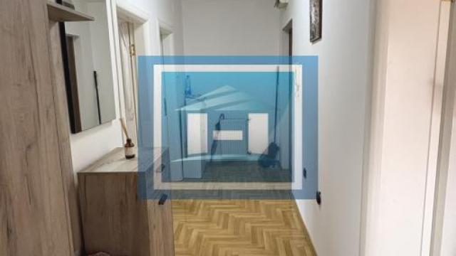 Stan, Trosoban, Prodaja, 73m2, Centar, Gradska lokacija, Jagodina