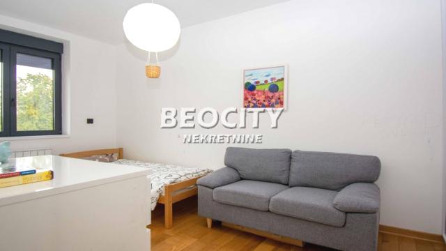 Stan, četvorosoban, Prodaja, 86m2, Banjica, Voždovac, Porodice Trajković