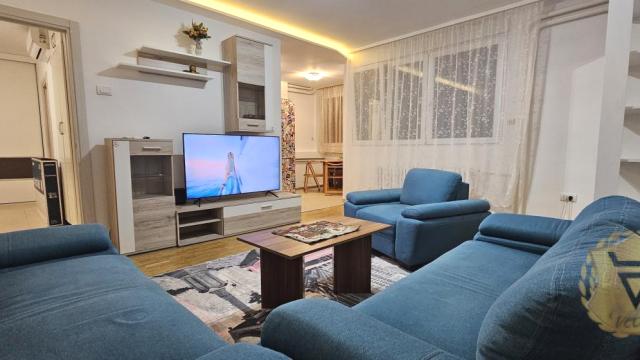 Stan, Trosoban, Izdavanje, 71m2, Blok 37, Novi Beograd, Bul. Arsenija Čarnojevića