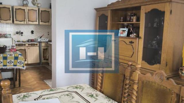 Kuća, Petosoban, Prodaja, 350m2, Gradska lokacija, Ćuprija