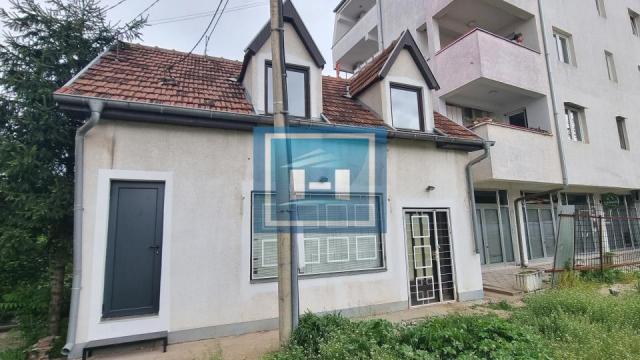 Poslovni prostor, Dvosoban, Prodaja, 80m2, Centar, Gradska lokacija, Jagodina