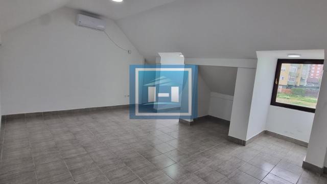 Poslovni prostor, Dvosoban, Prodaja, 80m2, Centar, Gradska lokacija, Jagodina