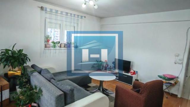 Stan, Trosoban, Prodaja, 68m2, Centar, Gradska lokacija, Paraćin