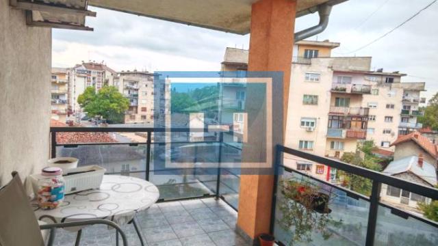 Stan, Trosoban, Prodaja, 68m2, Centar, Gradska lokacija, Paraćin