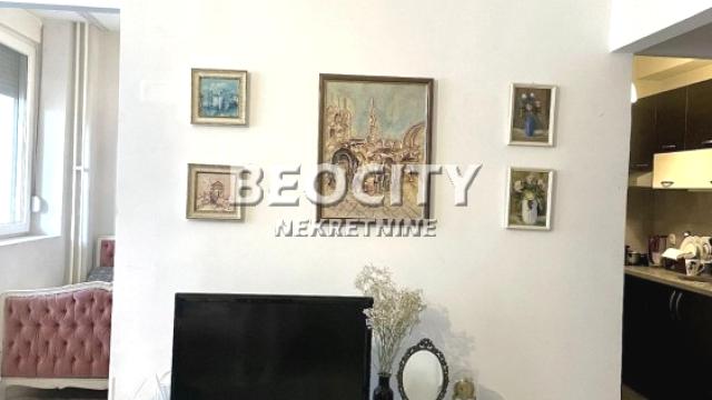 Stan, Jednoiposoban, Izdavanje, 45m2, Kalenić pijaca, Vračar, Golsvordijeva