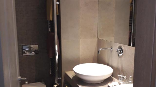 Stan, Troiposoban, Izdavanje, 100m2, Blok 24 (Super Vero), Novi Beograd, Milutina Milankovića
