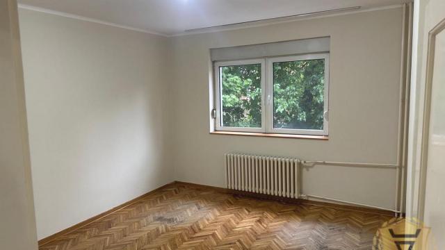 Kuća, Petosoban, Izdavanje, 200m2, Banovo brdo, Čukarica, Požeška