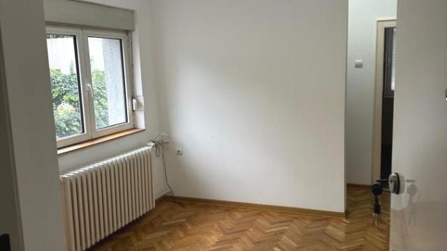Kuća, Petosoban, Izdavanje, 200m2, Banovo brdo, Čukarica, Požeška