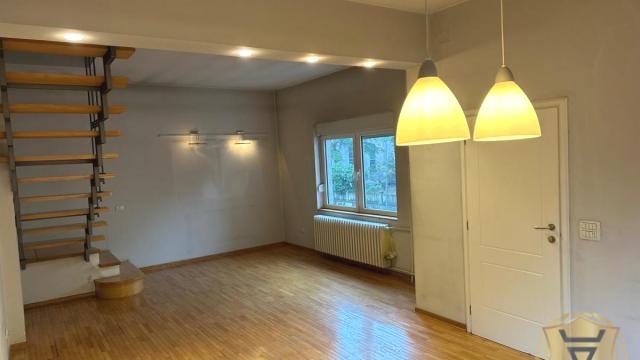 Kuća, Petosoban, Izdavanje, 200m2, Banovo brdo, Čukarica, Požeška
