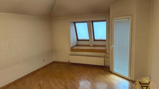 Kuća, Petosoban, Izdavanje, 200m2, Banovo brdo, Čukarica, Požeška