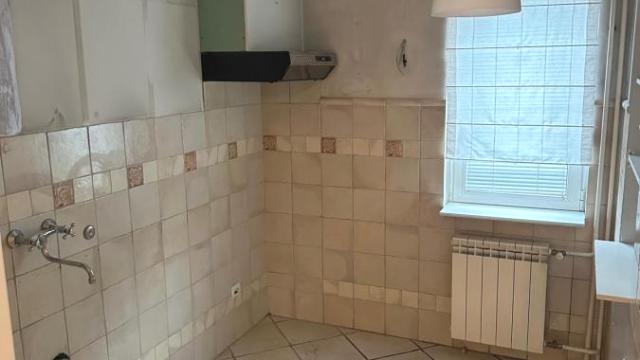 Kuća, Petosoban, Izdavanje, 200m2, Banovo brdo, Čukarica, Požeška