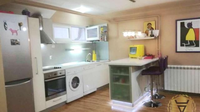 Kuća, Petosoban, Izdavanje, 250m2, Bežanijska kosa 1, Novi Beograd, Majora Branka Vukosavljevića