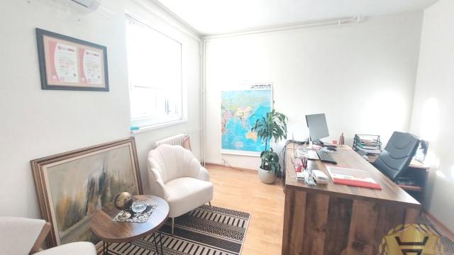 Kuća, Petosoban, Izdavanje, 250m2, Bežanijska kosa 1, Novi Beograd, Majora Branka Vukosavljevića