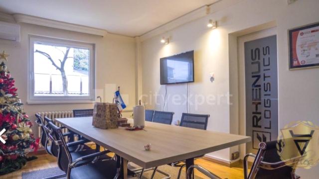 Kuća, Petosoban, Izdavanje, 250m2, Bežanijska kosa 1, Novi Beograd, Majora Branka Vukosavljevića