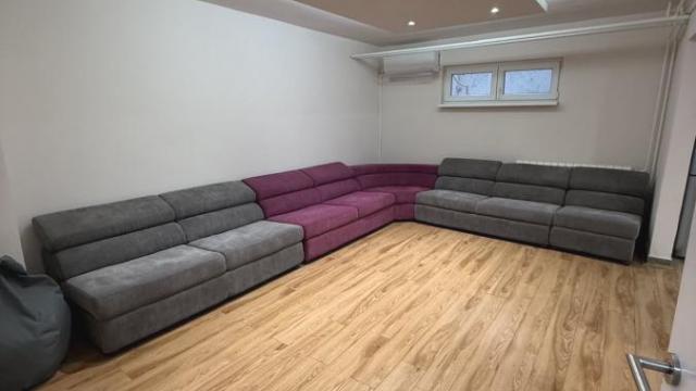 Kuća, Petosoban, Izdavanje, 250m2, Bežanijska kosa 1, Novi Beograd, Majora Branka Vukosavljevića