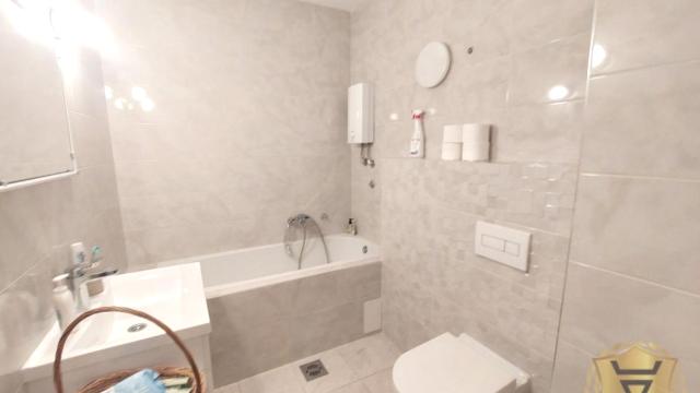 Kuća, Petosoban, Izdavanje, 250m2, Bežanijska kosa 1, Novi Beograd, Majora Branka Vukosavljevića