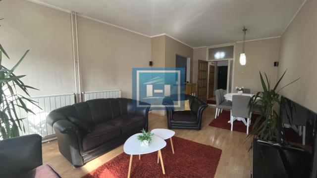Stan, četvorosoban, Prodaja, 96m2, Centar, Gradska lokacija, Jagodina