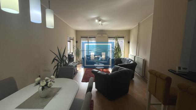 Stan, četvorosoban, Prodaja, 96m2, Centar, Gradska lokacija, Jagodina