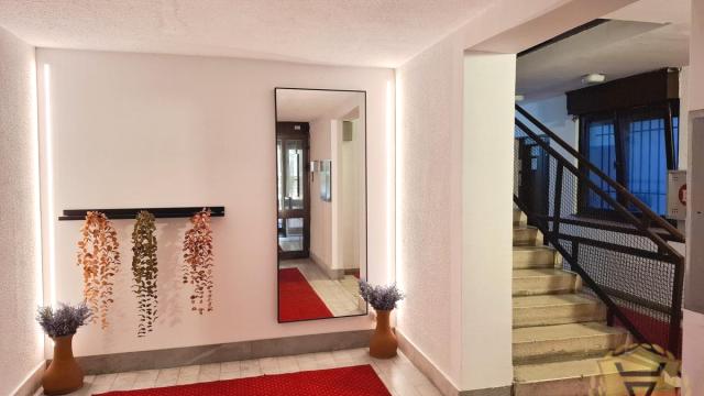 Stan, četvorosoban, Izdavanje, 80m2, Centar, Stari grad, Dositejeva
