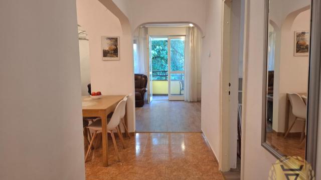 Stan, četvorosoban, Izdavanje, 80m2, Centar, Stari grad, Dositejeva