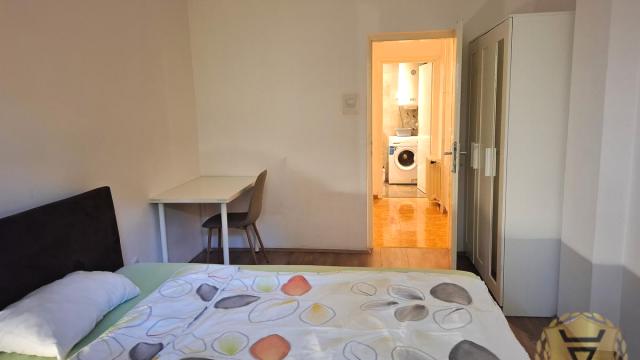 Stan, četvorosoban, Izdavanje, 80m2, Centar, Stari grad, Dositejeva