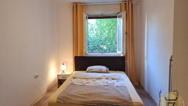 Stan, četvorosoban, Izdavanje, 80m2, Centar, Stari grad, Dositejeva