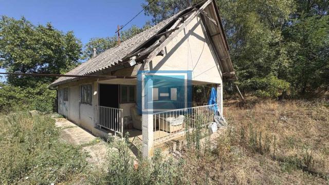Kuća, Dvosoban, Prodaja, 80m2, Majur, Okolno mesto, Jagodina