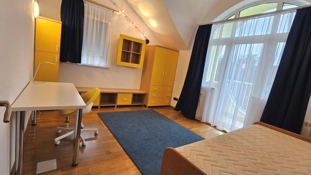Stan, Trosoban, Izdavanje, 120m2, Banovo brdo, Čukarica, Žarka Vukovića Pucara