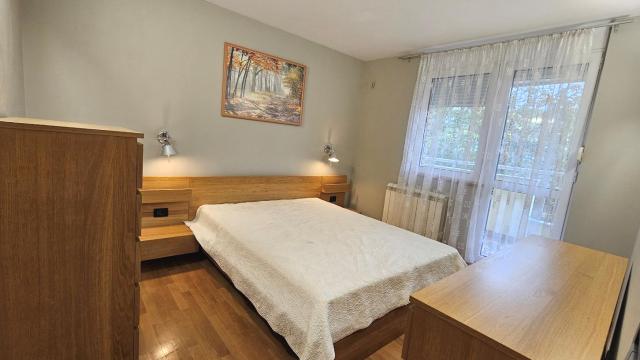 Stan, Trosoban, Izdavanje, 120m2, Banovo brdo, Čukarica, Žarka Vukovića Pucara