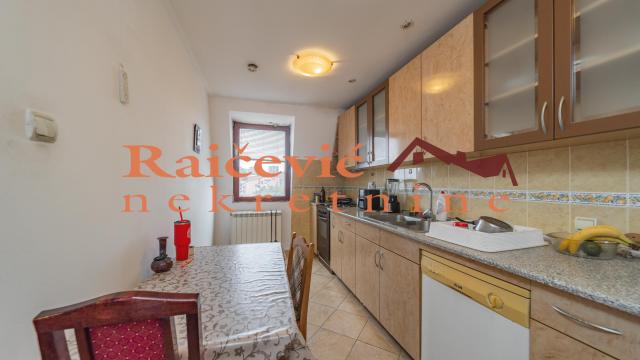 Kuća, Izdavanje, 500m2, Učiteljsko naselje, Zvezdara, Uciteljska