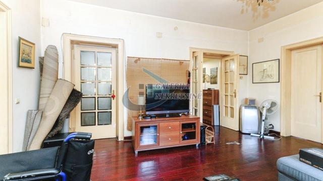 Stan, Prodaja, 130m2, Centar, Stari grad, Strahinjića Bana