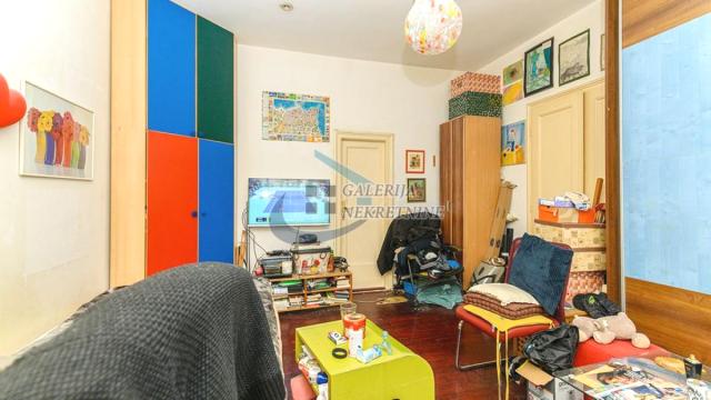 Stan, Prodaja, 130m2, Centar, Stari grad, Strahinjića Bana