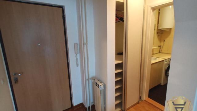 Stan, Dvosoban, Izdavanje, 52m2, Crveni krst, Vračar, Bregalnička