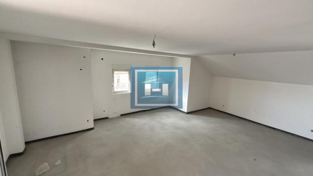 Stan, Prodaja, 222m2, Centar, Gradska lokacija, Jagodina
