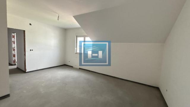 Stan, Prodaja, 222m2, Centar, Gradska lokacija, Jagodina