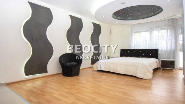 Kuća, Prodaja, 340m2, Altina, Zemun, Kolubarske bitke