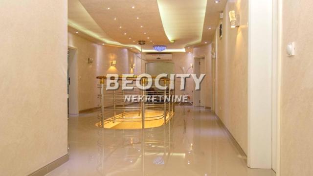 Kuća, Prodaja, 340m2, Altina, Zemun, Kolubarske bitke