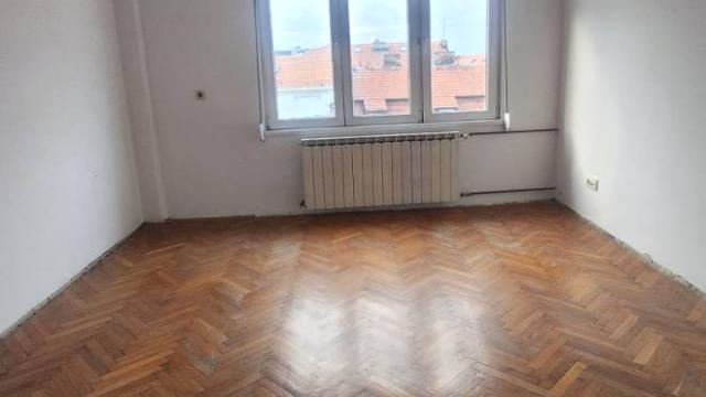 Stan, Dvosoban, Prodaja, 47m2, Venizelosova