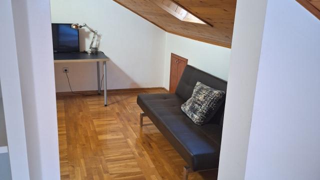 Stan, Petosoban i veći, Izdavanje, 270m2, Nikole Doksata