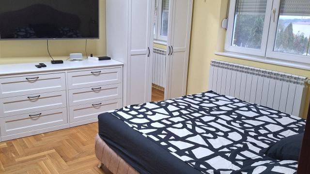 Stan, Petosoban i veći, Izdavanje, 270m2, Nikole Doksata