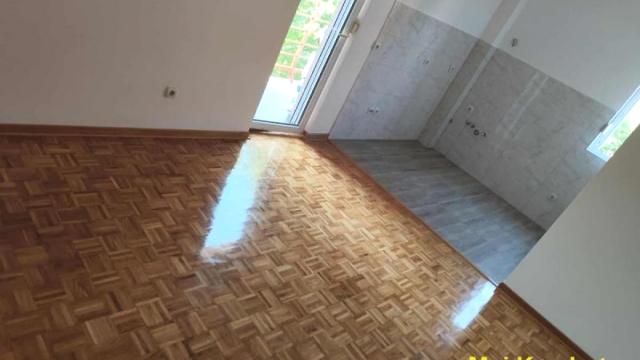 Stan, Dvoiposoban, Prodaja, 67m2, Borča, Palilula, Zrenjaninski put (Slavoljuba Stefanovića)