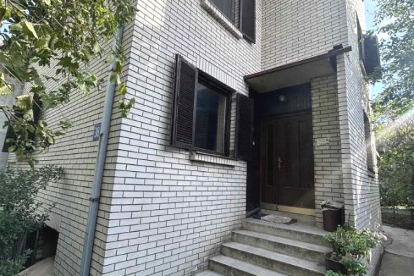 izdavanje, kuca,
medakovic-1-vozdovac-beograd, 970934, kuca