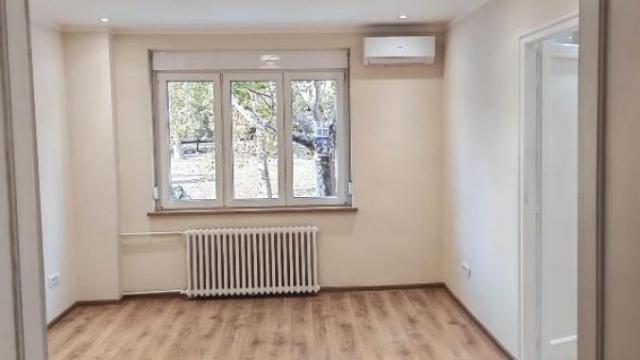 Stan, Trosoban, Izdavanje, 70m2, Ekonomski fakultet, Savski venac, Lička