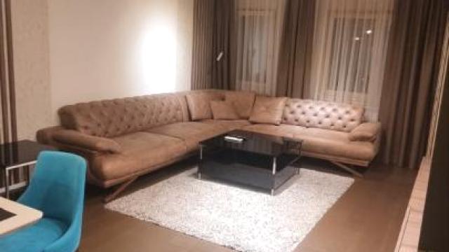 Stan, Trosoban, Izdavanje, 70m2, Hram svetog Save, Vračar, Nebojšina