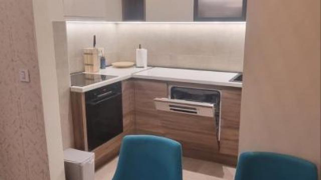 Stan, Trosoban, Izdavanje, 70m2, Hram svetog Save, Vračar, Nebojšina