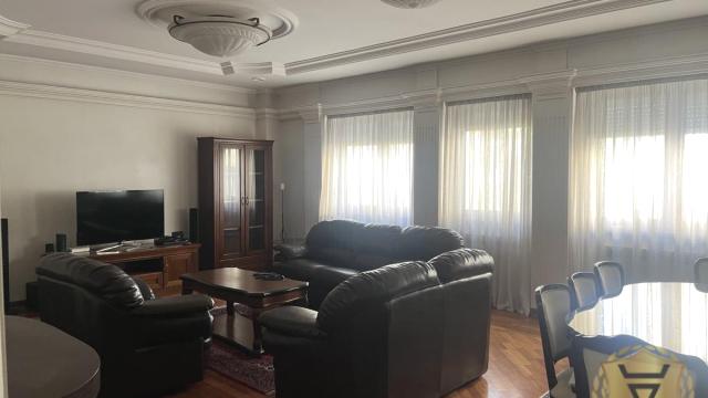 Stan, Trosoban, Izdavanje, 110m2, Slavija, Vračar, Alekse Nenadovića