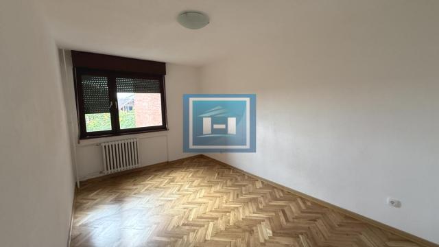 Stan, Trosoban, Prodaja, 76m2, Centar, Gradska lokacija, Jagodina