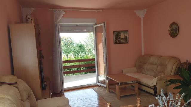Kuća, Dvosoban, Prodaja, 72m2, Sombor