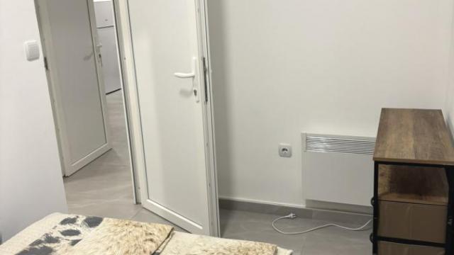 Stan, Jednoiposoban, Izdavanje, 49m2, Medaković 1, Voždovac, Medakovićeva