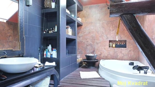 Stan, četvorosoban, Prodaja, 90m2, Donji grad, Zemun, Gospodska
